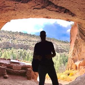 Meet your Posher, Aurel